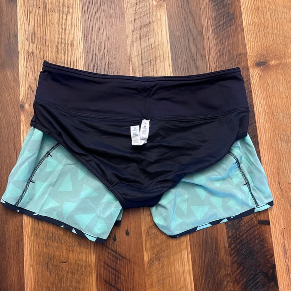 Lululemon Run Times Shorts - Nacho, Size 6 NWT - Picture 7 of 15